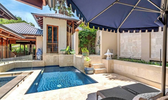 Port Douglas Villa | Far Pavilions An Intimate Bali style Haven