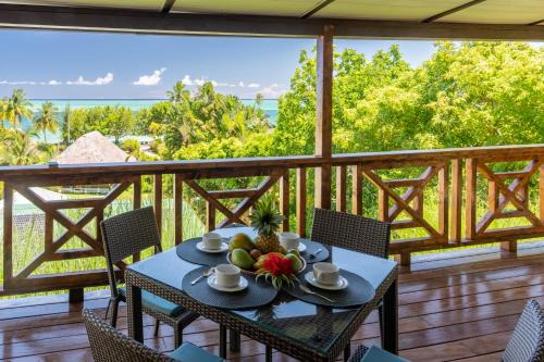Point Matira House | FARE ATEA