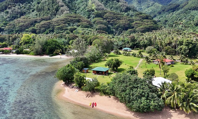 Moorea-Maiao House | Fare Heimery - Private Beach