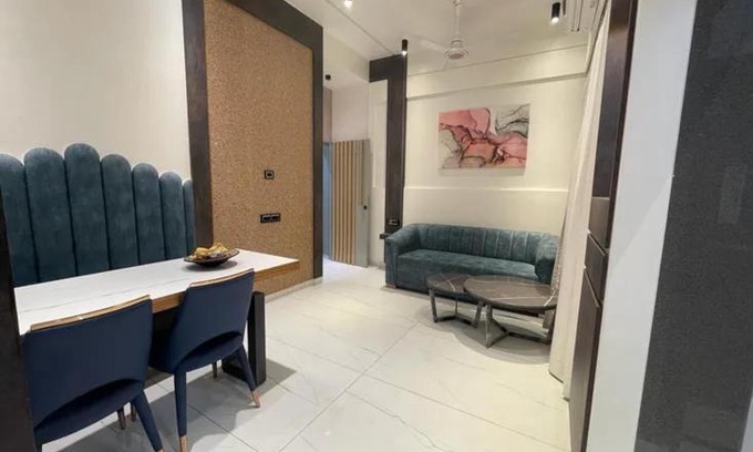 Faridabad Bed & Breakfast | Faridabad Nest