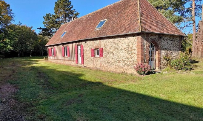 St-Christophe-sur-Avre House | Farmhouse near Center Parcs