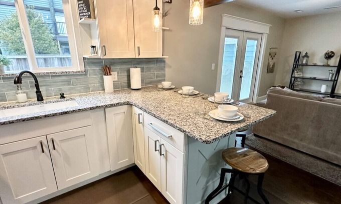 Croatan Beach House | Farmhouse Beach Home 2 Bdrm 2 blocks from beach!