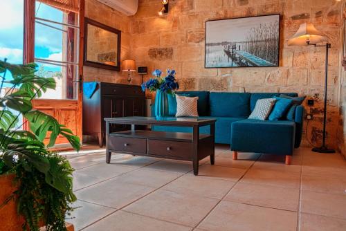 Qala House | Farmhouse Cala