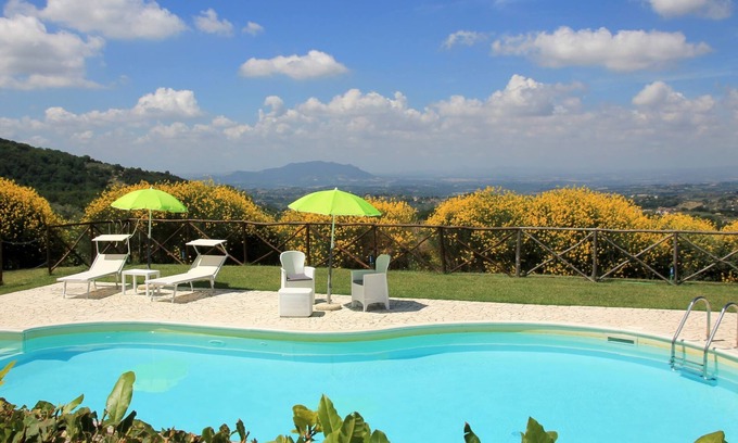 Casperia House | Farmhouse in Casperia With Pool & Scenic Views