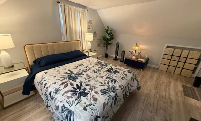 Farmingdale Apartment | Farmingdale Happy Haven: Your Space for Peace & Cozy Days - 0 Cleaning Fee