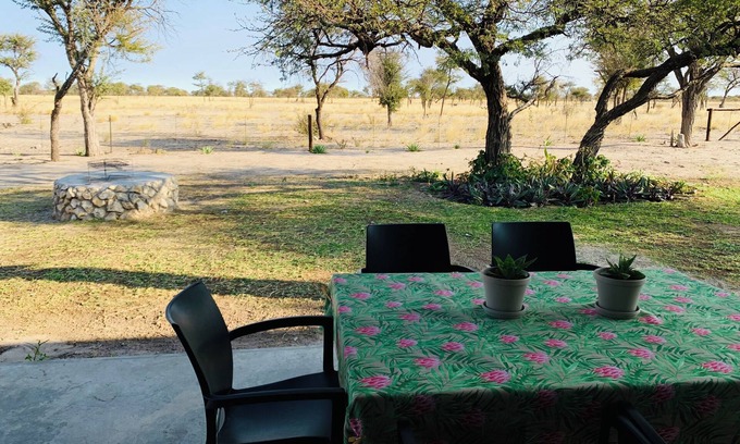 Ghanzi Cottage | Farmstay with family or friends. Just of the A3, accessible for all vehicle.