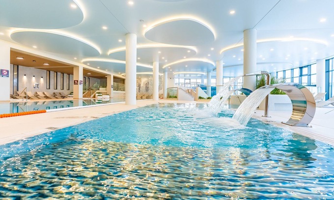 Kolobrzeg Apartment | Faro Polanki Aqua Schwimmbader, Saunas, Whirpools, 350 m vom Meer