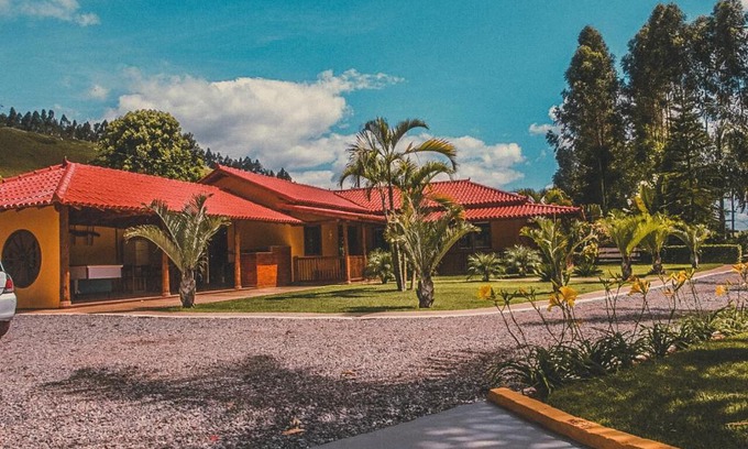Sao Francisco do Gloria House | Fazenda Bom Jardim