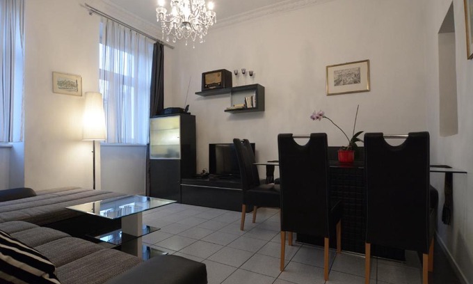 Heidelberg City Centre Apartment | Feel at Home 2