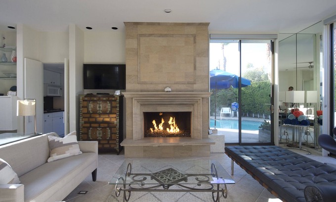 Palm Springs Condo | Feel Like A Movie Star In This Bungalow Of Hollywood Royalty