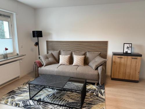 Holsterhausen Apartment | Feeling Home - Moderne 3-Zimmer Ferienwohnung am Uniklinikum, Nähe Messe und Rüttenscheid