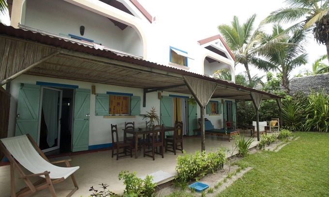 Nosy Boraha House | FEET IN THE WATER CALM AND SERENITY