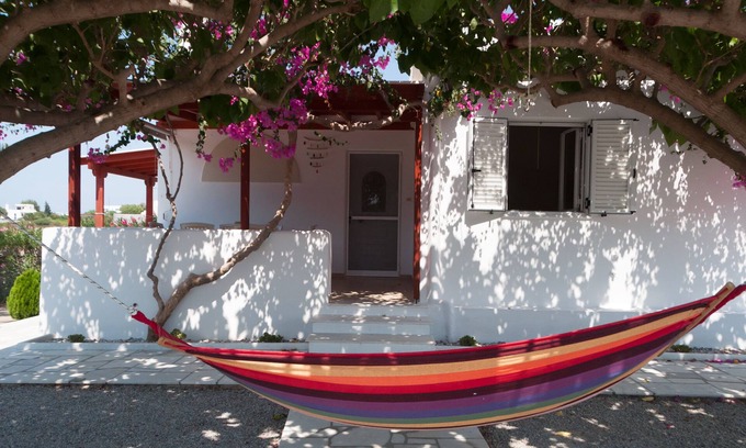Naxos House | Felicia s sun-side house, Cycladic house by the beach, true owner hospitality