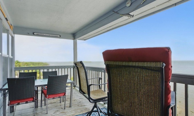 Cedar Key Condo | Fenimore Mill 1F Quality Condo, Hot Tub and Pool!