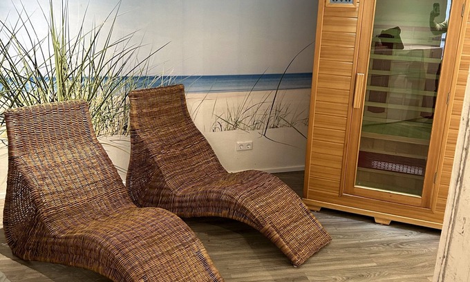 Center/Hamm-Bossendorf House | Ferienhaus, Ferienwohnung, Haltern am See. Zentrum, mit Sauna, Relaxliegen 3D TV