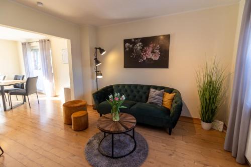 Rysum House | Ferienhaus Klötzlehuus