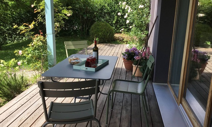 Diessen am Ammersee House | Ferienhaus mit Garten, Klarer Architektur und Puristischem Design