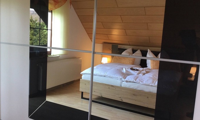 Moorgrund Apartment | Ferienhaus mit Großem Garten