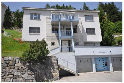 Davos-Platz Apartment | Ferienhaus Rütiboda bis 17 Personen