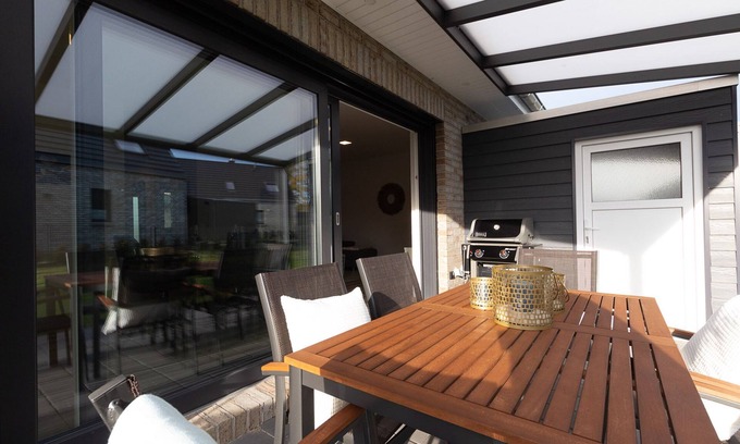 Barssel House | Ferienhaus Sonneneck am Harkebrügger See mit Sauna