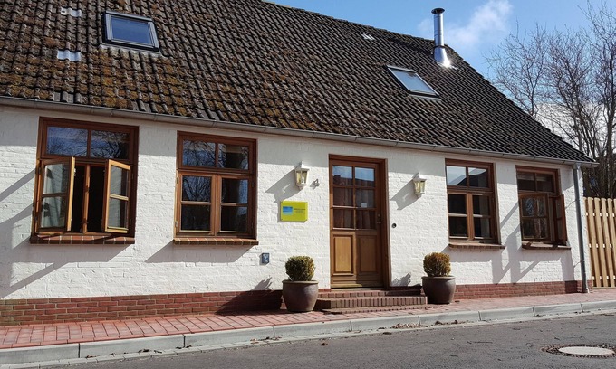 Garding House | Ferienhaus "sonnenhaus" in Garding für 1-7 Personen