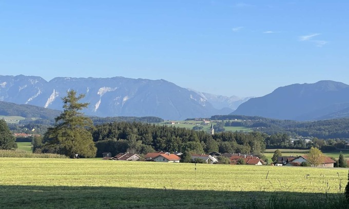 Teisendorf Apartment | Ferienhaus "zur Schönen Aussicht"