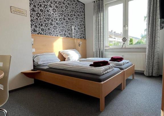 Einbeck House | Ferienunterkunft mit 4 Doppelzimmern in Einbeck!!