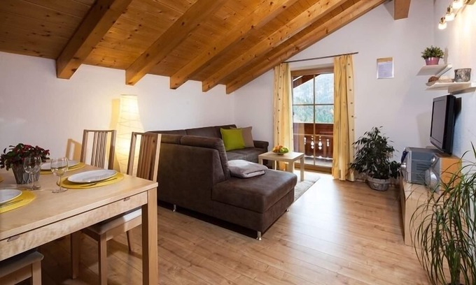Schoenau am Koenigssee Apartment | Ferienwohnung 2 bis 4 Personen, 63 qm, 2 Schlafzimmer, Balkon, Nichtraucher