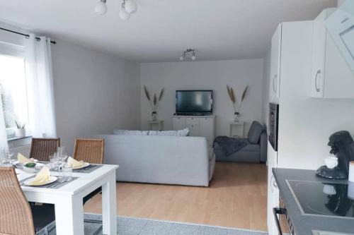 Rielasingen-Worblingen Apartment | Ferienwohnung Rhode