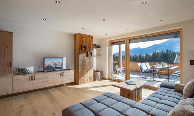 Sankt Johann in Tirol Apartment | Ferienwohnung Bergliebe