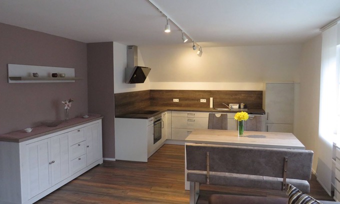 Roßwangen Apartment | Ferienwohnung 2, 80qm, 3 Schlafzimmer, Max. 6 Personen