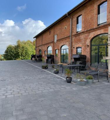 Steindamm Apartment | Ferienwohnung 2 am Herrenhaus Ahrensbök