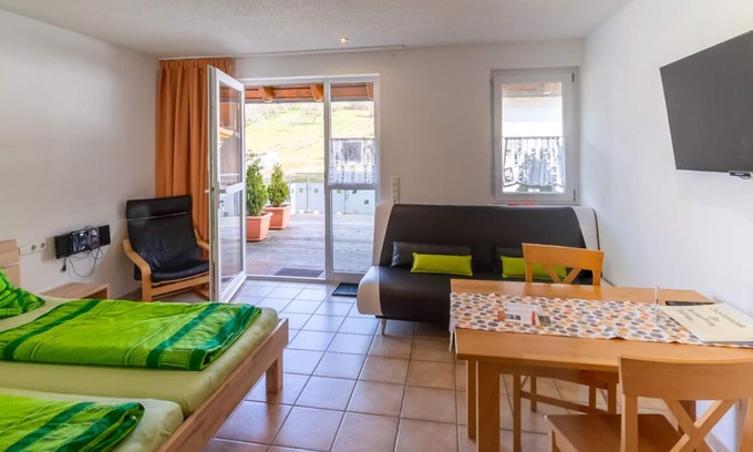 Deggenhausertal Apartment | Ferienwohnung 2 mit 35qm, 1 Wohn-/Schlafraum, für maximal 2 Personen