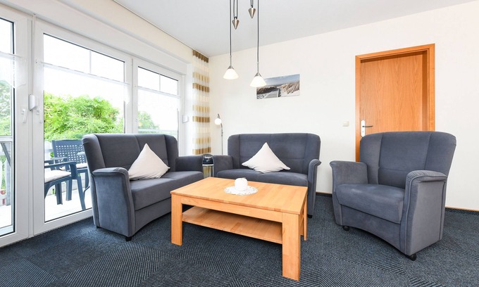 Grundeich Apartment | Ferienwohnung 2 - Huus An't Diek in Gründeich