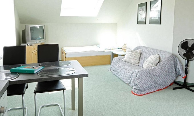 Fuerth Apartment | Ferienwohnung 2 mit 1 Schlafraum - Private Ferienwohnungen in Fürth bei Nürnberg