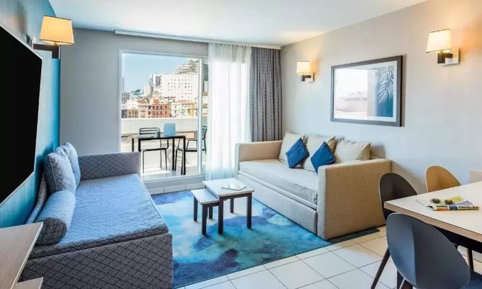 Beausoleil Apartment | Ferienwohnung 5 Personen - 1 Schlafzimmer