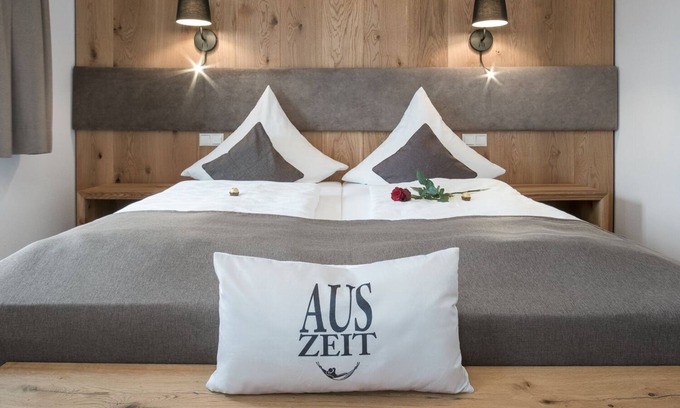 Petting Apartment | Ferienwohnung 6 - Pferdekoppel