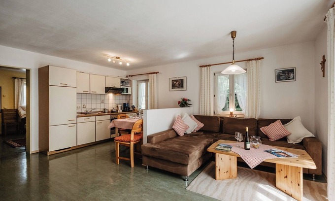 Hirschbach Apartment | Ferienwohnung 70qm | Komfortable FeWo (70qm) mit kostenlosem WLAN