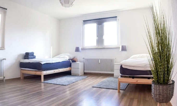 Singen Apartment | Ferienwohnung, 75 qm, 3 Schlafzimmer, Max. 6 Personen