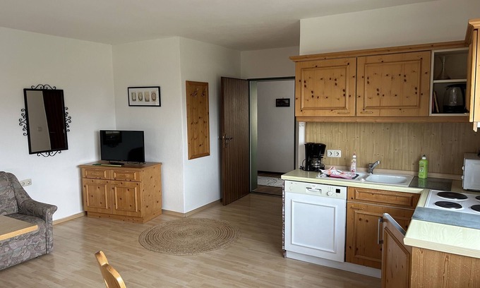 Flanitz Apartment | Ferienwohnung 77 qm neu Renoviert