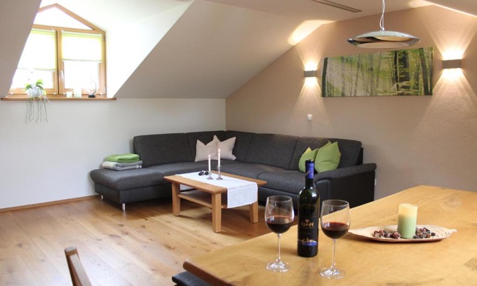 Hauzenberg Apartment | Ferienwohnung am Dreiseithof