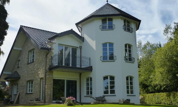 Roetgen House | Ferienwohnung am Grölisbach