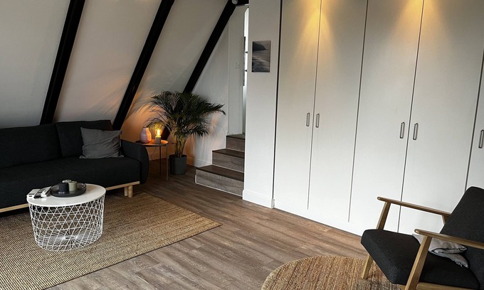Kirchwerder Apartment | Ferienwohnung am Marschbahndamm