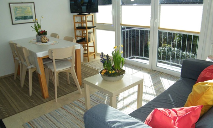 Esens Apartment | Ferienwohnung/app. für 4 Gäste mit 50m² in Esens