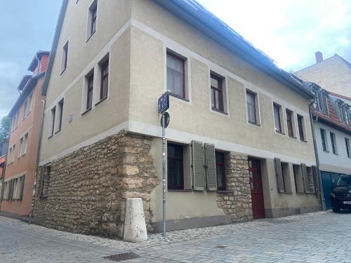 Jena-Zentrum Apartment | Ferienwohnung Balli