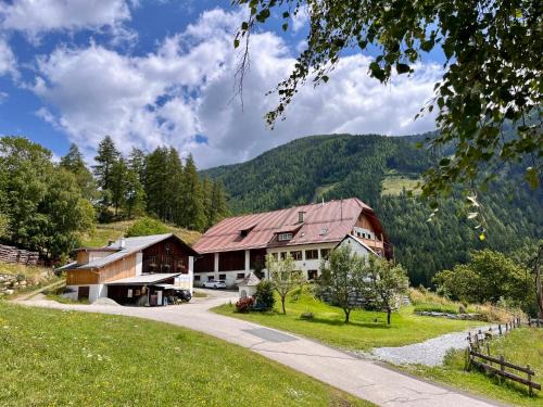 Rennweg am Katschberg House | Ferienwohnung Biohof Laußnitzer in Rennweg