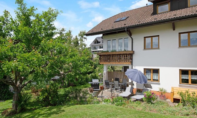 Ibach Apartment | Ferienwohnung Blasi mit Alpensicht