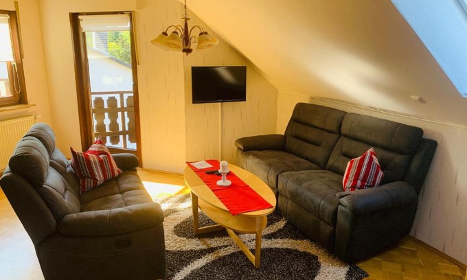 Ebersdorf Apartment | Ferienwohnung Braeuer