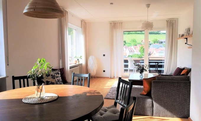 Leinsweiler Apartment | Ferienwohnung "Burgpanorama" in der Südpfalz