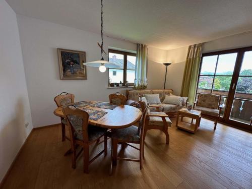 Chieming Apartment | Ferienwohnung Cäcilia
